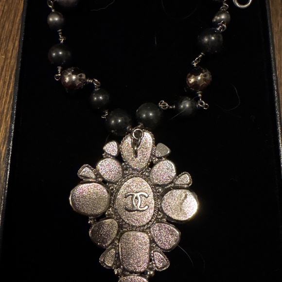 Necklace - Picture 2 of 3